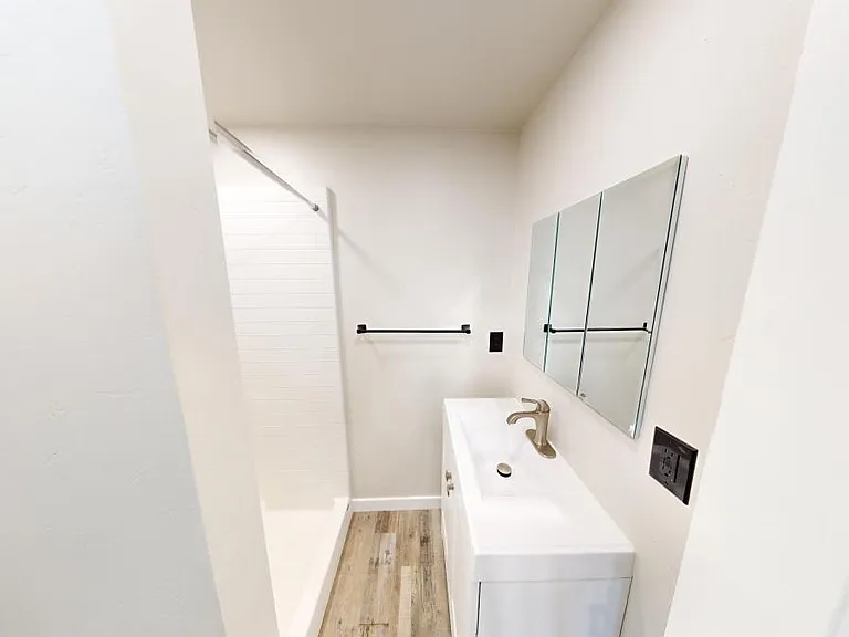 5168 Tipton St #A — Photo 9