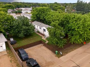 10714 S 100th Ave, Mackenzie County, AB T0H2H0