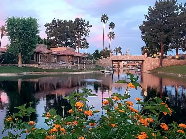 19 Lake Shore Dr, Rancho Mirage, CA 92270