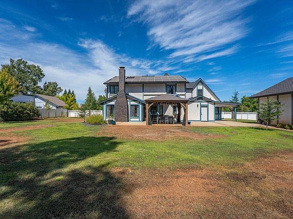 5th image of 20369 Greenview Dr