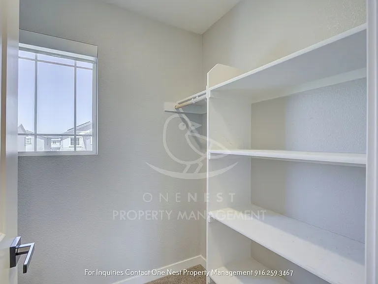 968 Franklin St — Photo 18