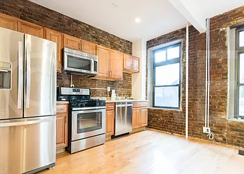 Rented by Twyford Real Estate