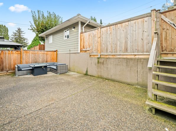 4 bedroom rental in Burnaby — photo 10