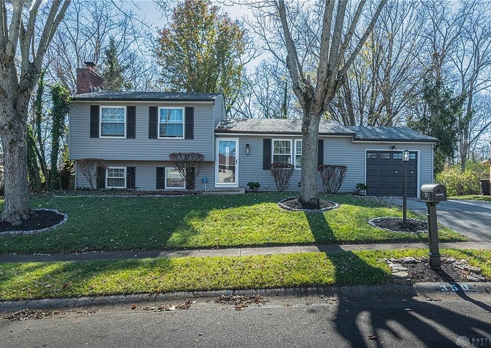 1st image of 350 Greenport Dr