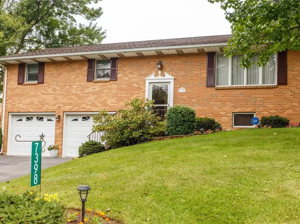 7398 Driftwood Rd E, Northampton, PA 18067