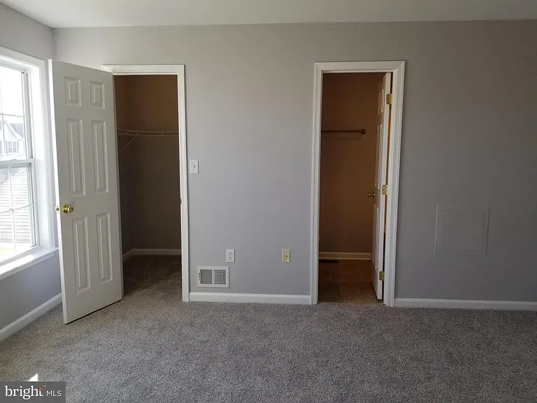 10 Sophie Ln — Photo 13