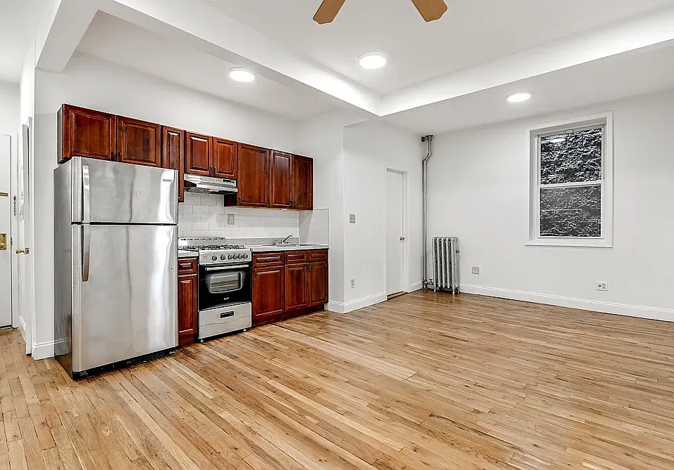67 Clifton Pl #2R