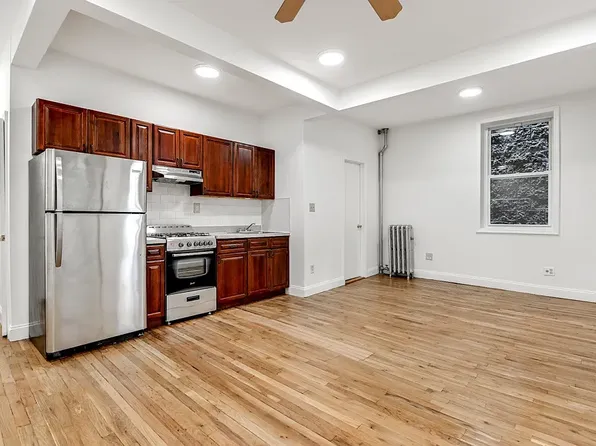 67 Clifton Pl APT 2R, Brooklyn, NY 11238