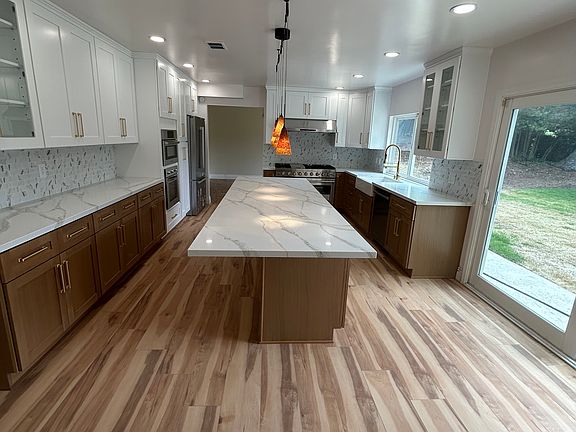 Gourmet chefs kitchen