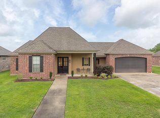 257 Christian Point Rd, Opelousas, LA 70570