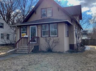 1001 4th St S, Moorhead, MN 56560