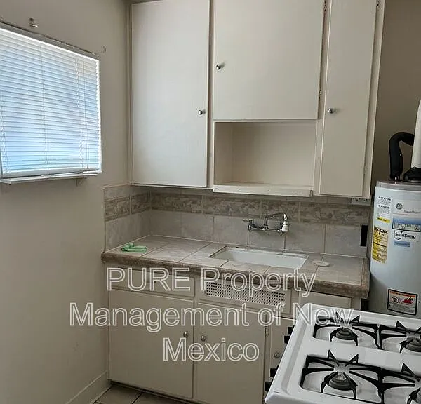 124 Aliso Dr NE #6 — Photo 5