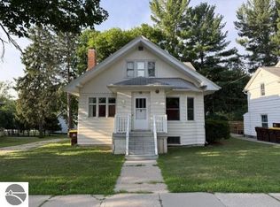 707 W Center St, Alma, MI 48801