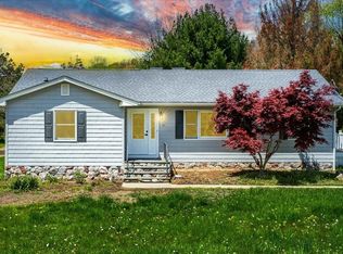 18 Jones Rd, Warwick, NY 10990