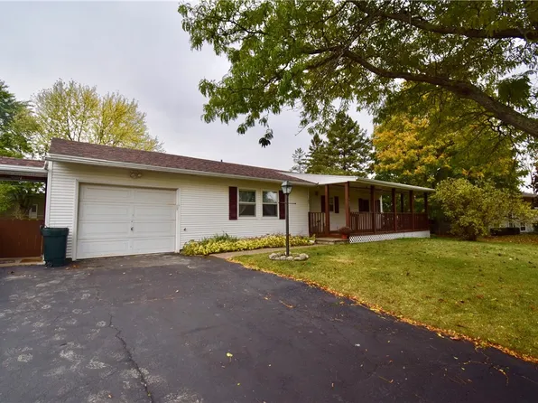 103 Feasel Dr, Henrietta, NY 14467