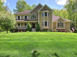 43 Wild Horse Ct, Monroe, CT 06468