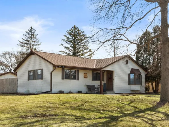 8534 North 54th STREET, Brown Deer, WI 53223