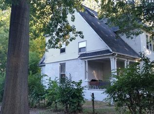 402 S Busey Ave, Urbana, IL