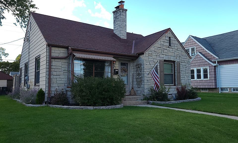2nd image of 3841 S 56th St