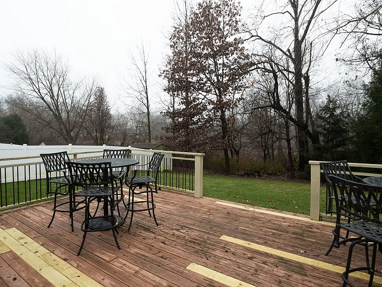 405 Galway Dr — Photo 61