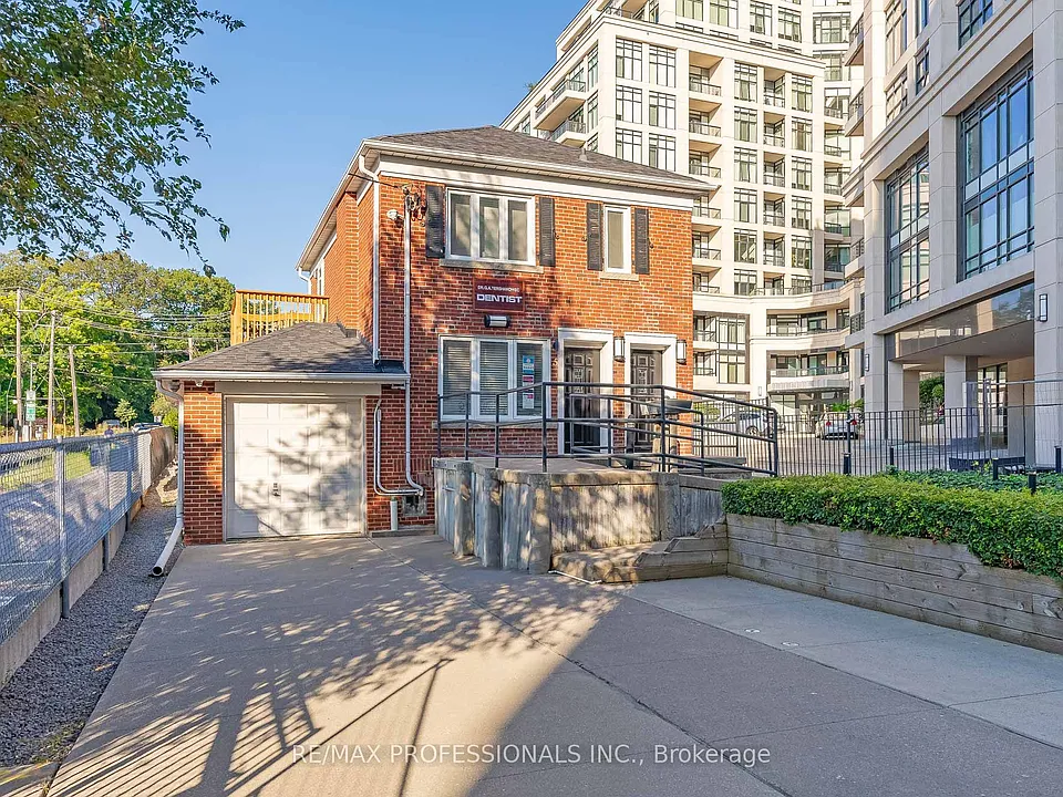 5B Old Mill Dr #LOWER