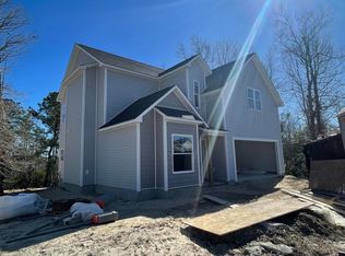 206 Baker Rd, Hubert, NC 28539