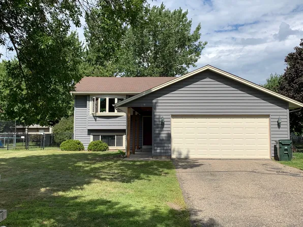 4317 158th Ct W, Rosemount, MN 55068