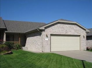 7044 Culwells Ct, Lincoln, NE 68516