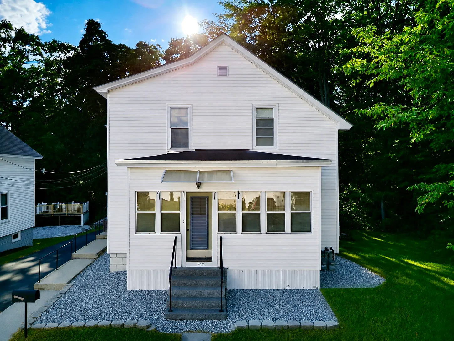 242 Lafayette St — Photo 1