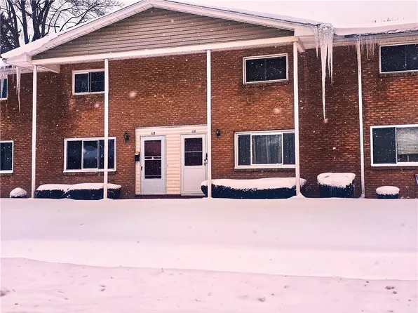 113 Woodhill Dr, Rochester, NY 14616