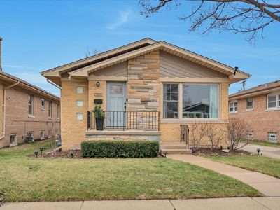 (Undisclosed Address), Evergreen Park, IL, 60805