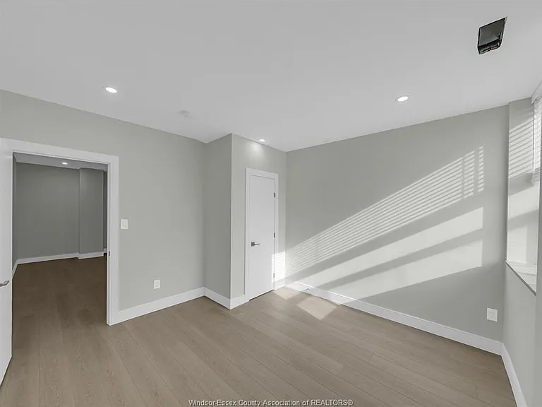 3177 Riverside Dr E #208 — Photo 6