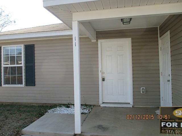 1st image of 10150 Cove Ave APT 11