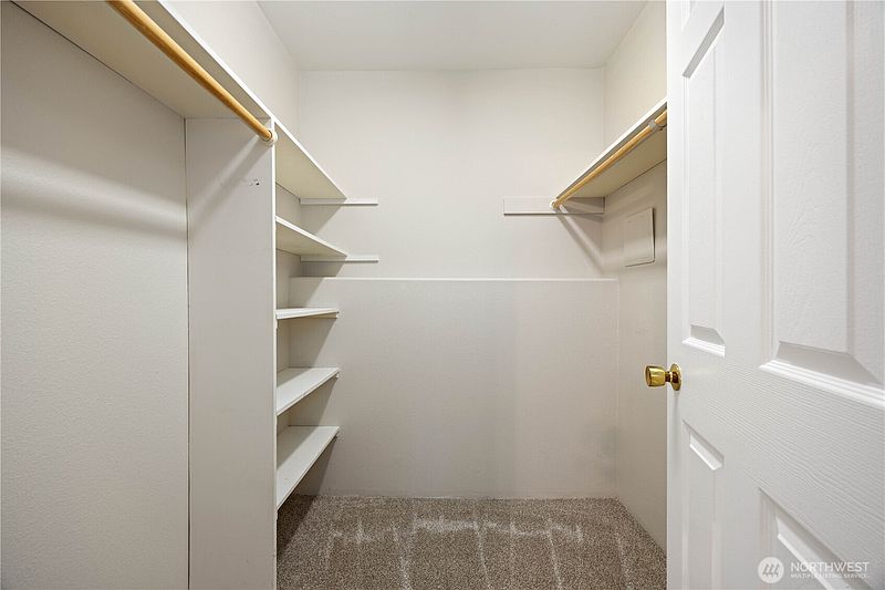 5th image of 2307 W Woodin Avenue #1E