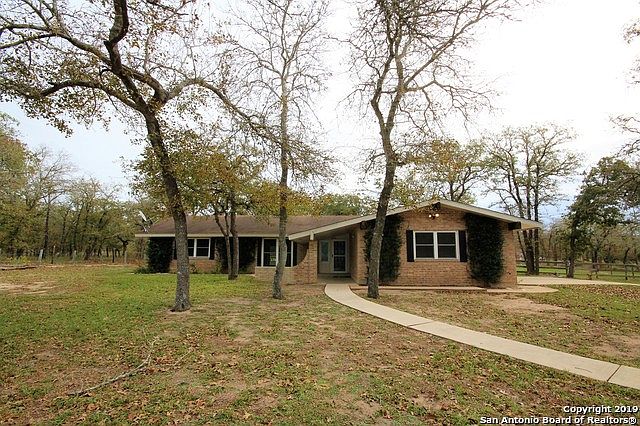 1st image of 2123 Bentwood Dr