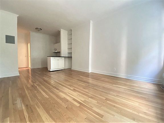 3rd image of 48 E End Ave Unit 48-1D