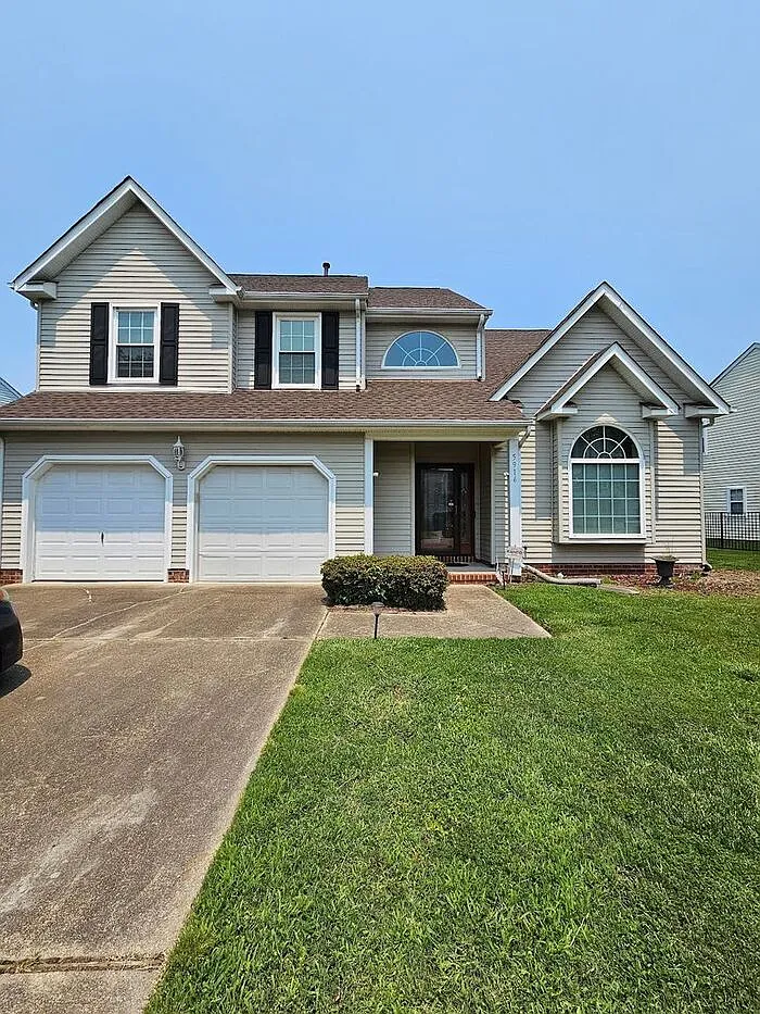 4 bed, 2.5 bath, 2287 sqft, $2,500 — Photo 1