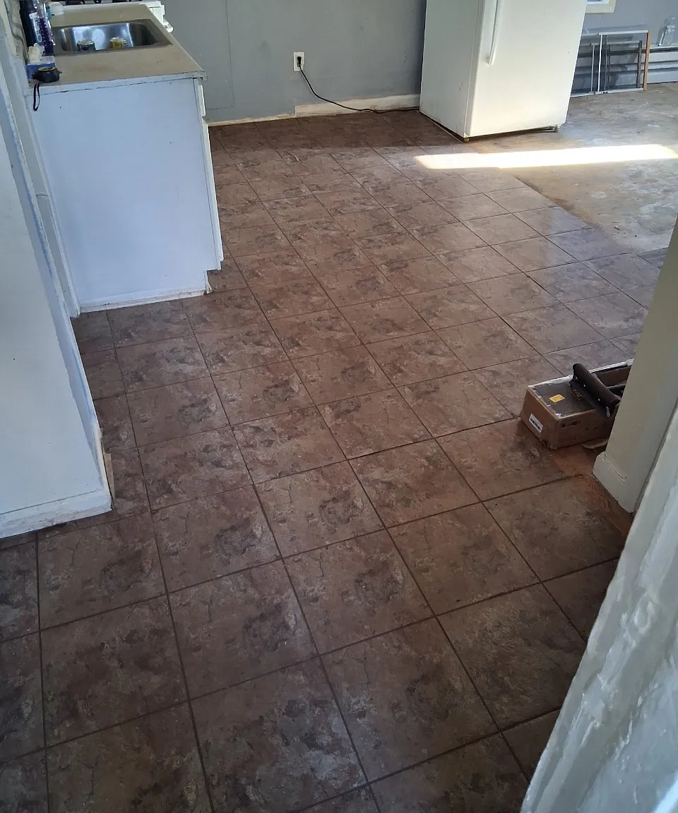 3 bed, 1200 sqft, $1,695 — Photo 3