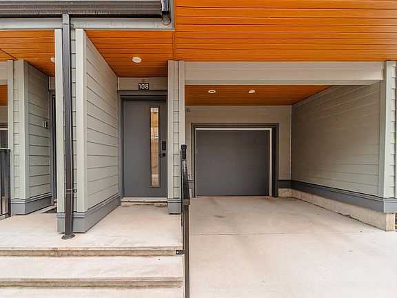 3rd image of 30530 Cardinal Ave #108