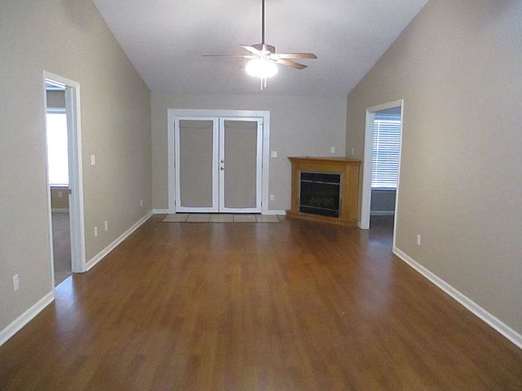2nd image of 1219 Long Point Dr
