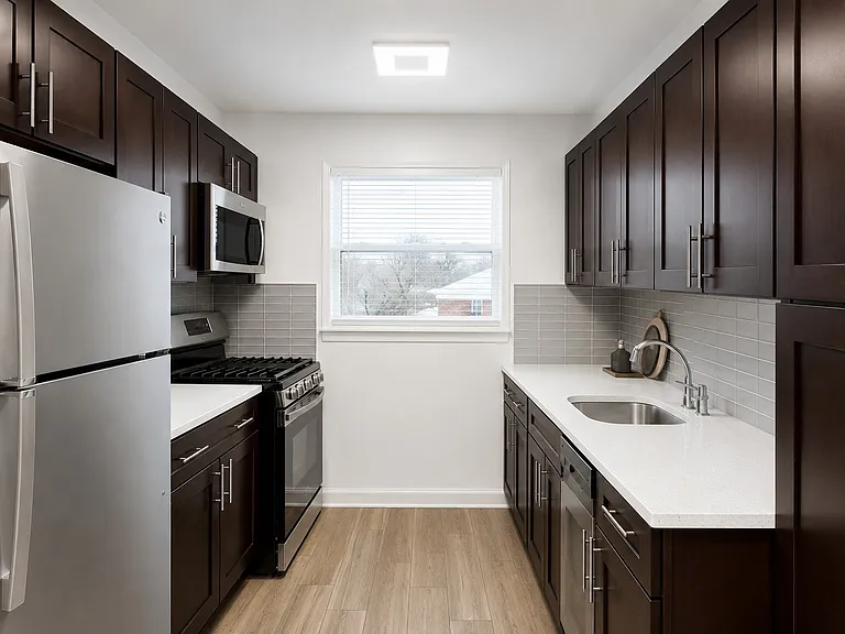 Chestnut Court — Photo 1