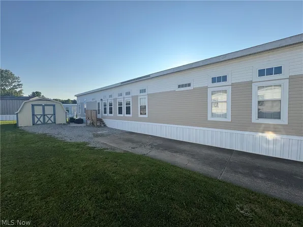 360 S Main St #713, West Salem, OH 44287