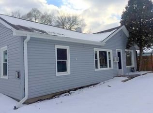 8821 W 76th Pl, Justice, IL 60458