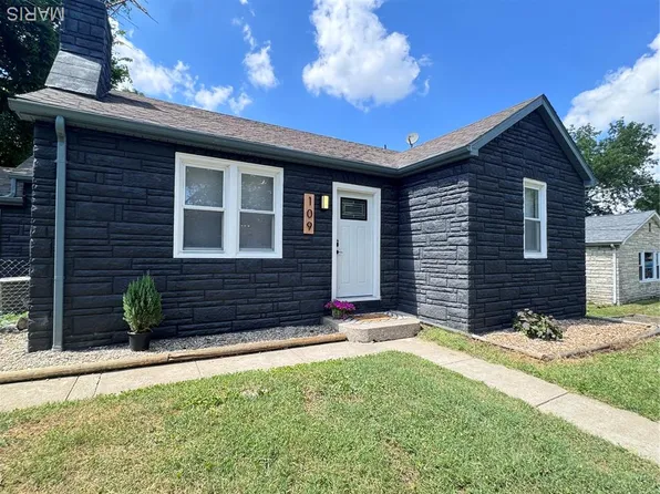 109 Van Rue Dr, Belleville, IL 62220
