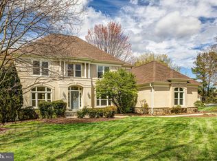 3504 Fox Land Ct, Oakton, VA 22124