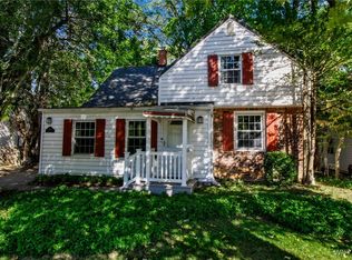 184 Lehn Springs Dr, Williamsville, NY 14221