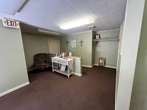 2nd image of 3607 Harper Rd