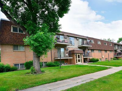 1708 22nd Ave S, Grand Forks, ND, 58201
