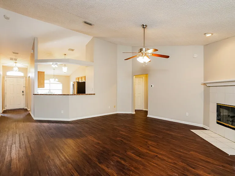 3095 Seth Dr — Photo 5