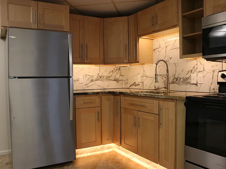 17911 W Big Lake Blvd #5 — Photo 5